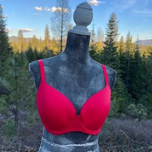 2 Victoria’s Secret PINK T-shirt bras. Tan- 36D Red- 34DD